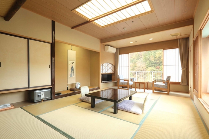 Imagen general del Hotel Kinugawaonsen Hananoyado Matsuya. Foto 1