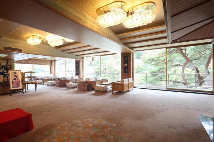 Imagen de los interiores del Hotel Kinugawaonsen Hananoyado Matsuya. Foto 16