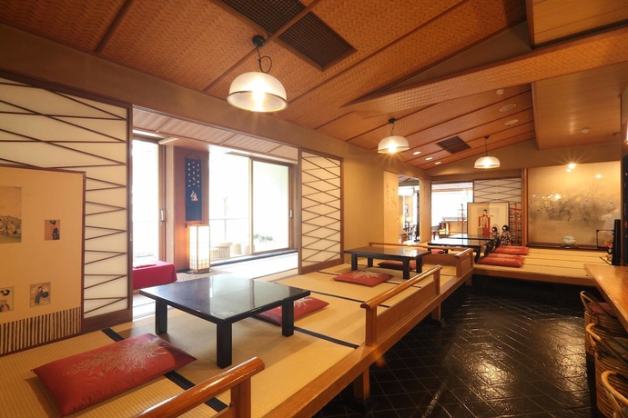 Imagen de los interiores del Hotel Kinugawaonsen Hananoyado Matsuya. Foto 18