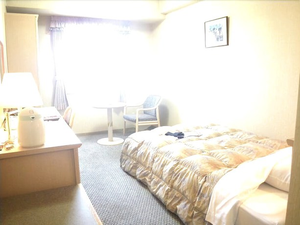 Imagen de la habitación del Hotel Kinuura Grand. Foto 9