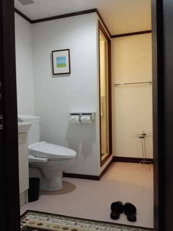 Imagen de la habitación del Hotel Kinwaso. Foto 7