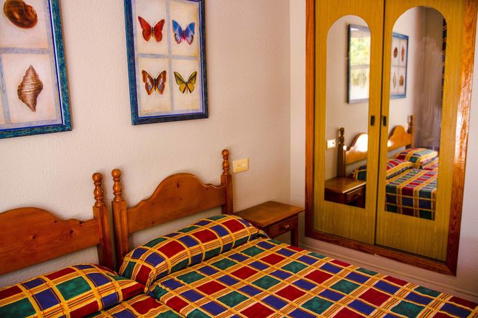 Imagen de la habitación del Hotel Kione Playa Romana. Foto 6