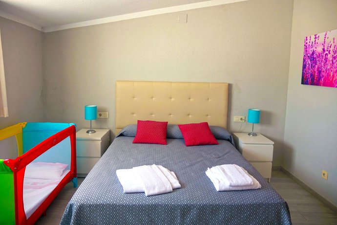 Imagen de la habitación del Hotel Kione Playa Romana. Foto 8