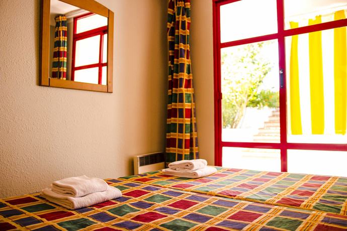 Imagen de la habitación del Hotel Kione Playa Romana. Foto 14