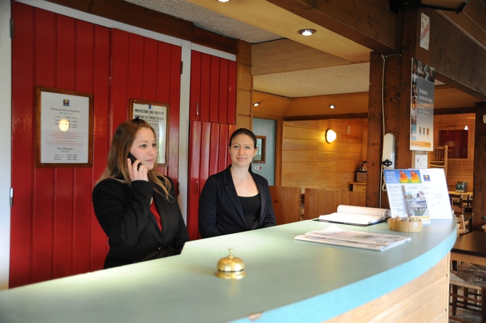 Imagen de los interiores del Hotel Kiotel Lyon Bron Eurexpo. Foto 15