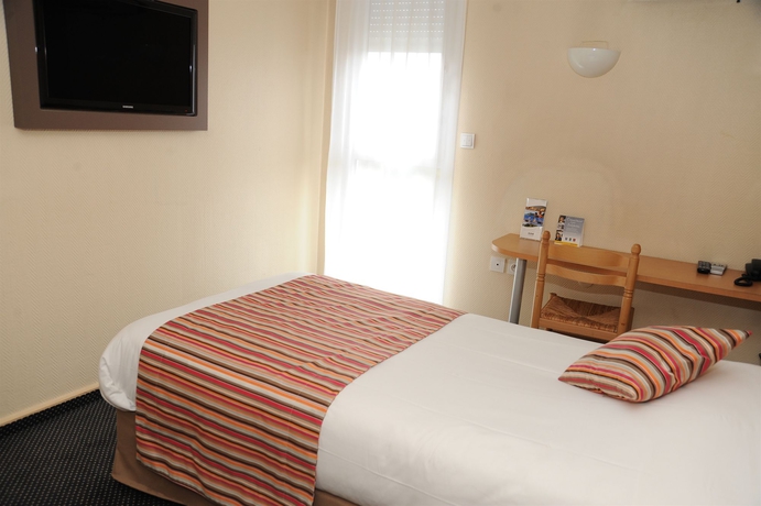 Imagen de la habitación del Hotel Kiotel Lyon Bron Eurexpo. Foto 11