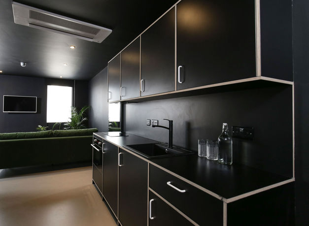 Imagen de la habitación del Hotel Kip. Foto 7