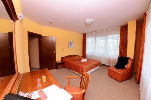 Imagen de la habitación del Hotel Kiparis Alfa. Foto 9