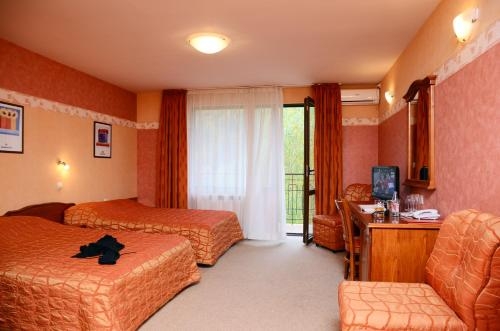 Imagen general del Hotel Kiparis Alfa. Foto 4