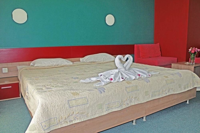 Imagen de la habitación del Hotel Kiparisite. Foto 3
