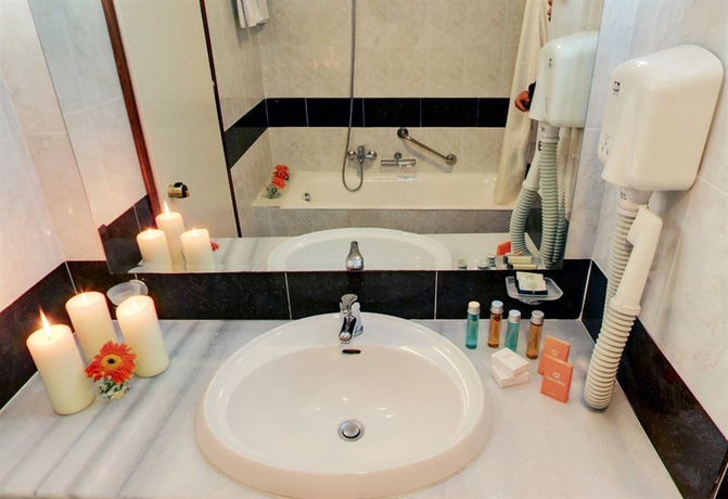 Imagen de la habitación del Hotel Kipriotis Aqualand - All Inclusive. Foto 5