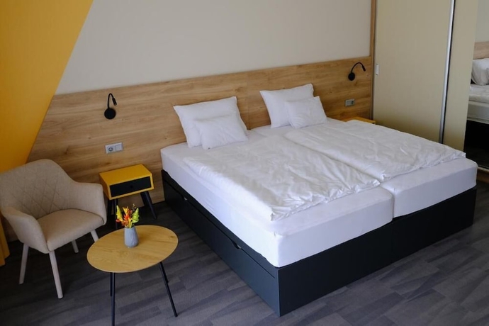 Imagen de la habitación del Hotel Kiraly Park. Foto 8