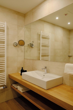 Imagen de la habitación del Hotel Kiraly Park. Foto 12