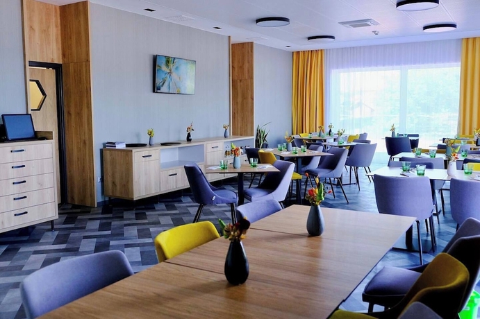 Imagen del bar/restaurante del Hotel Kiraly Park. Foto 4