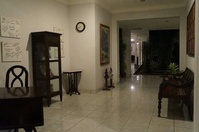 Imagen de los interiores del Hotel Kirana. Foto 20