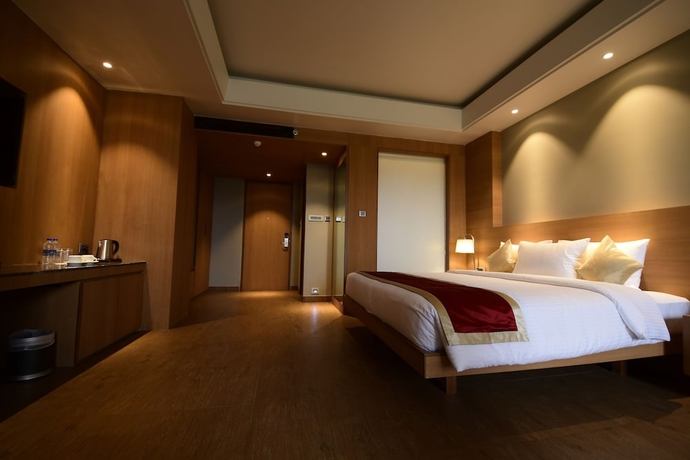 Imagen de la habitación del Hotel Kiranshree Grand. Foto 2