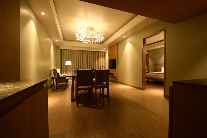 Imagen de la habitación del Hotel Kiranshree Grand. Foto 9