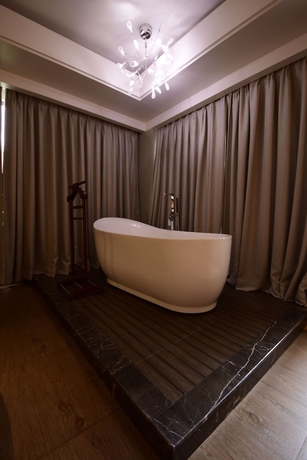 Imagen de la habitación del Hotel Kiranshree Grand. Foto 13