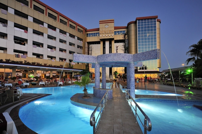 Imagen de la piscina del Hotel Kirbiyik Resort - All Inclusive. Foto 13