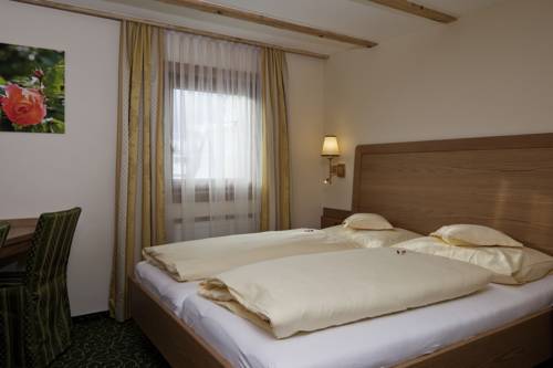 Imagen de la habitación del Hotel Kirchenwirt, Reith im Alpbachtal. Foto 4