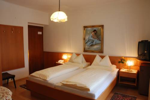 Imagen de la habitación del Hotel Kirchenwirt, Velden am W&ouml;rthersee. Foto 3