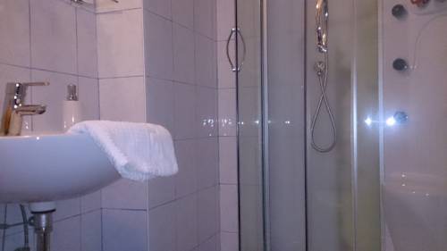 Imagen de la habitación del Hotel Kirchenwirt, Zirkitzen. Foto 15