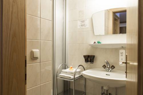 Imagen de la habitación del Hotel Kirchplatz. Foto 5