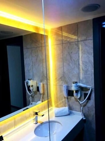 Imagen de la habitación del Hotel Kirci Thermal and Spa. Foto 6