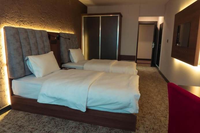Imagen de la habitación del Hotel Kirci Thermal and Spa. Foto 10