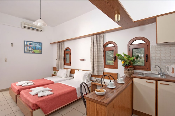 Imagen de la habitación del Hotel Kiriakos Apartments. Foto 9