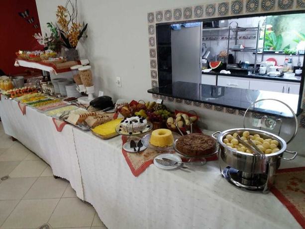 Imagen del bar/restaurante del Hotel Kiribati. Foto 4
