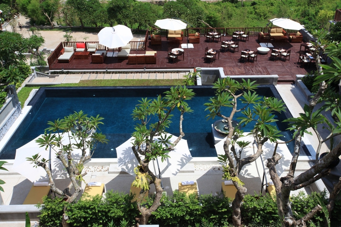Imagen de la piscina del Hotel Kiridara Luang Prabang. Foto 9