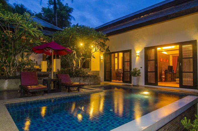 Imagen de la piscina del Hotel Kirikayan Luxury Pool Villas & Spa. Foto 16