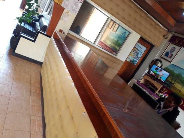 Imagen de los interiores del Hotel Kirimara Springs. Foto 18