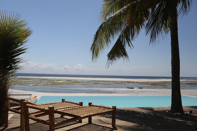 Imagen de la piscina del Hotel Kirimizi and Restaurante. Foto 18