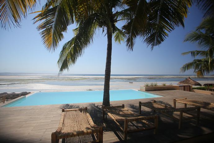 Imagen de la piscina del Hotel Kirimizi and Restaurante. Foto 19