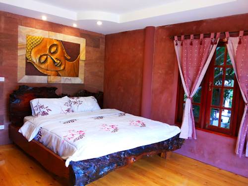 Imagen de la habitación del Hotel Kirirath Resort. Foto 9