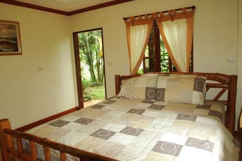 Imagen de la habitación del Hotel Kirirath Resort. Foto 12