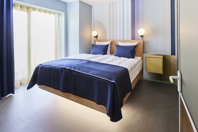 Imagen de la habitación del Hotel Kirk Suites. Foto 18
