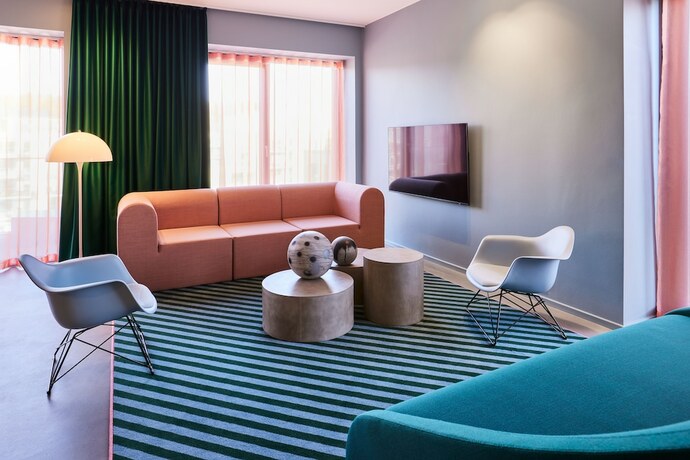 Imagen general del Hotel Kirk Suites. Foto 14