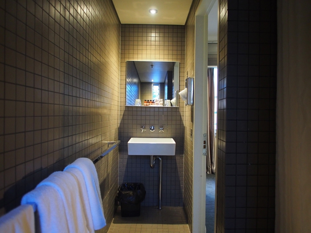 Imagen de la habitación del Hotel Kirketon Sydney. Foto 2