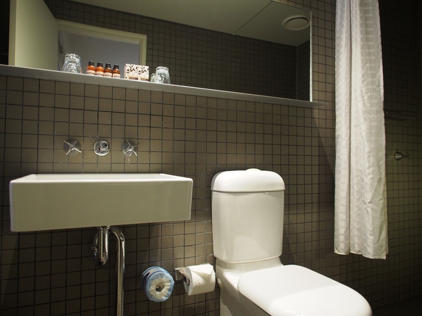 Imagen de la habitación del Hotel Kirketon Sydney. Foto 8