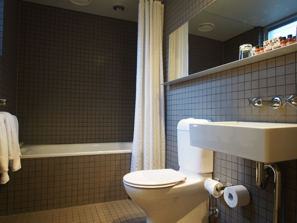 Imagen de la habitación del Hotel Kirketon Sydney. Foto 10