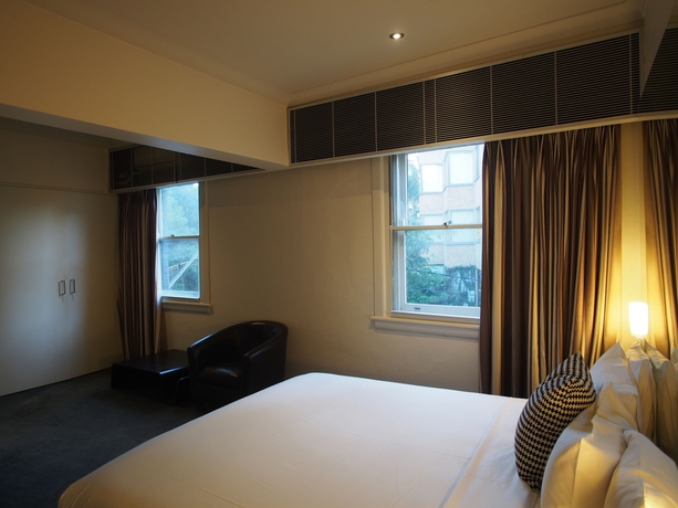 Imagen de la habitación del Hotel Kirketon Sydney. Foto 16