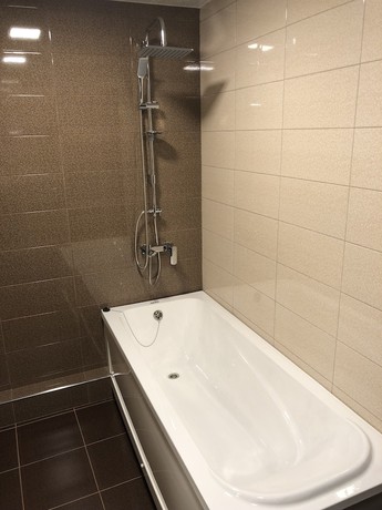 Imagen de la habitación del Hotel Kirovakan. Foto 3