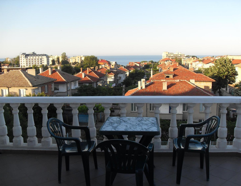 Imagen general del Hotel Kirovi Guest House. Foto 13