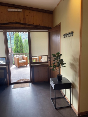 Imagen de la habitación del Hotel KiroviTun. Foto 5