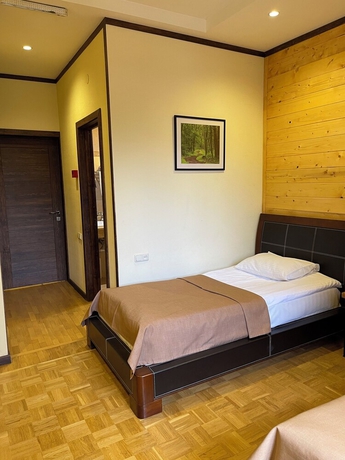 Imagen de la habitación del Hotel KiroviTun. Foto 9