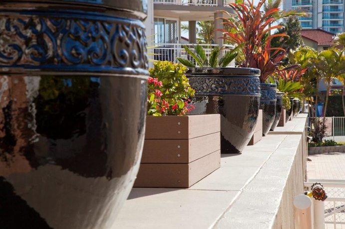 Imagen de los exteriores del Hotel Kirra Palms Holiday Apartments. Foto 11