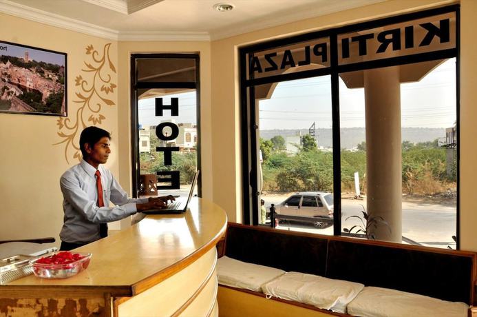 Imagen de los interiores del Hotel Kirti Plaza, Chittorgarh. Foto 19